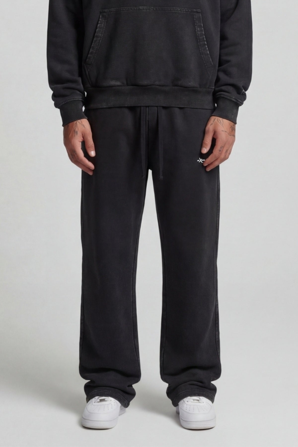 BASIC OPEN LEG JOGGER