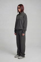 BASIC HALF ZIP