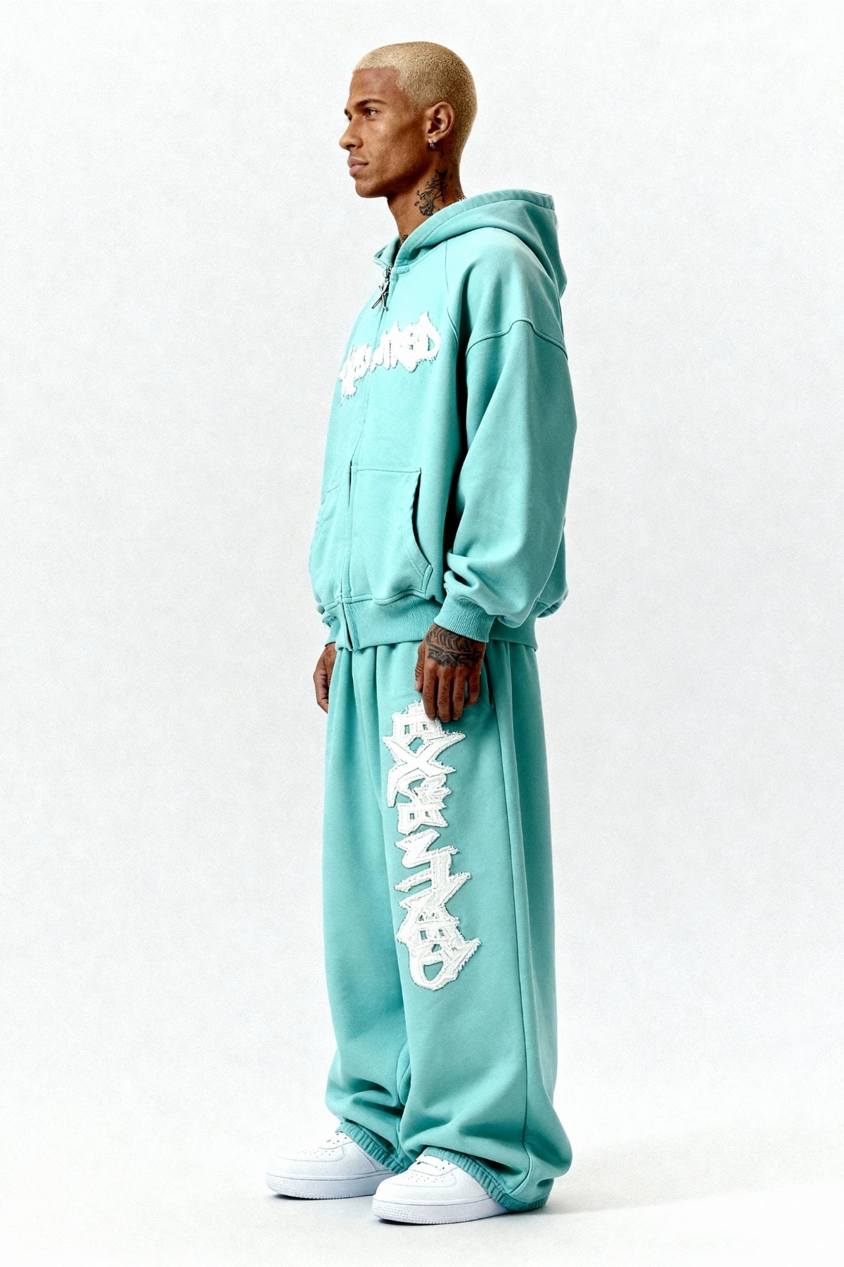 DISTRESSED TRACKSUIT SET CRYSTAL TIFFANY