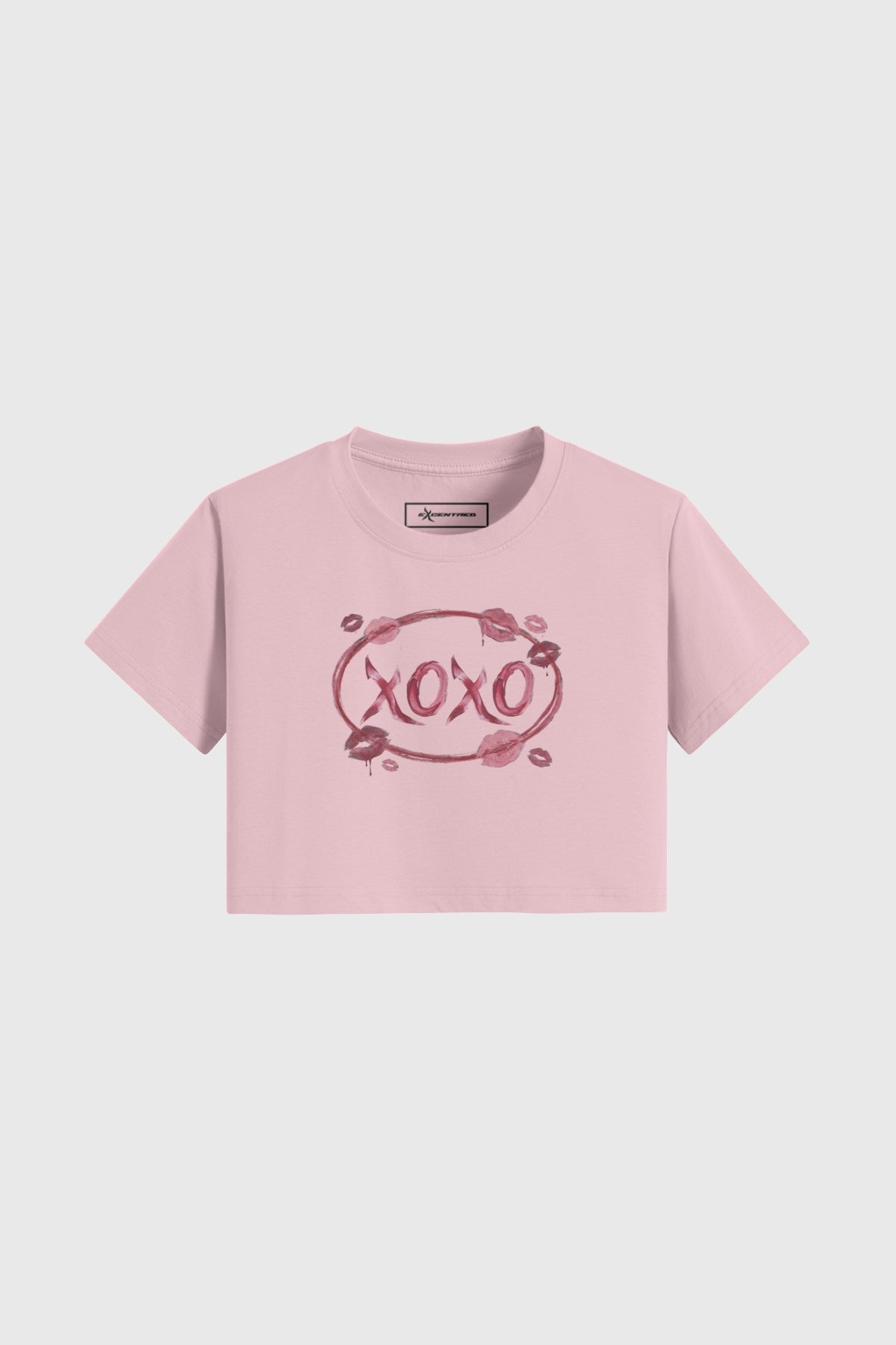 XOXO CROPPED TEE