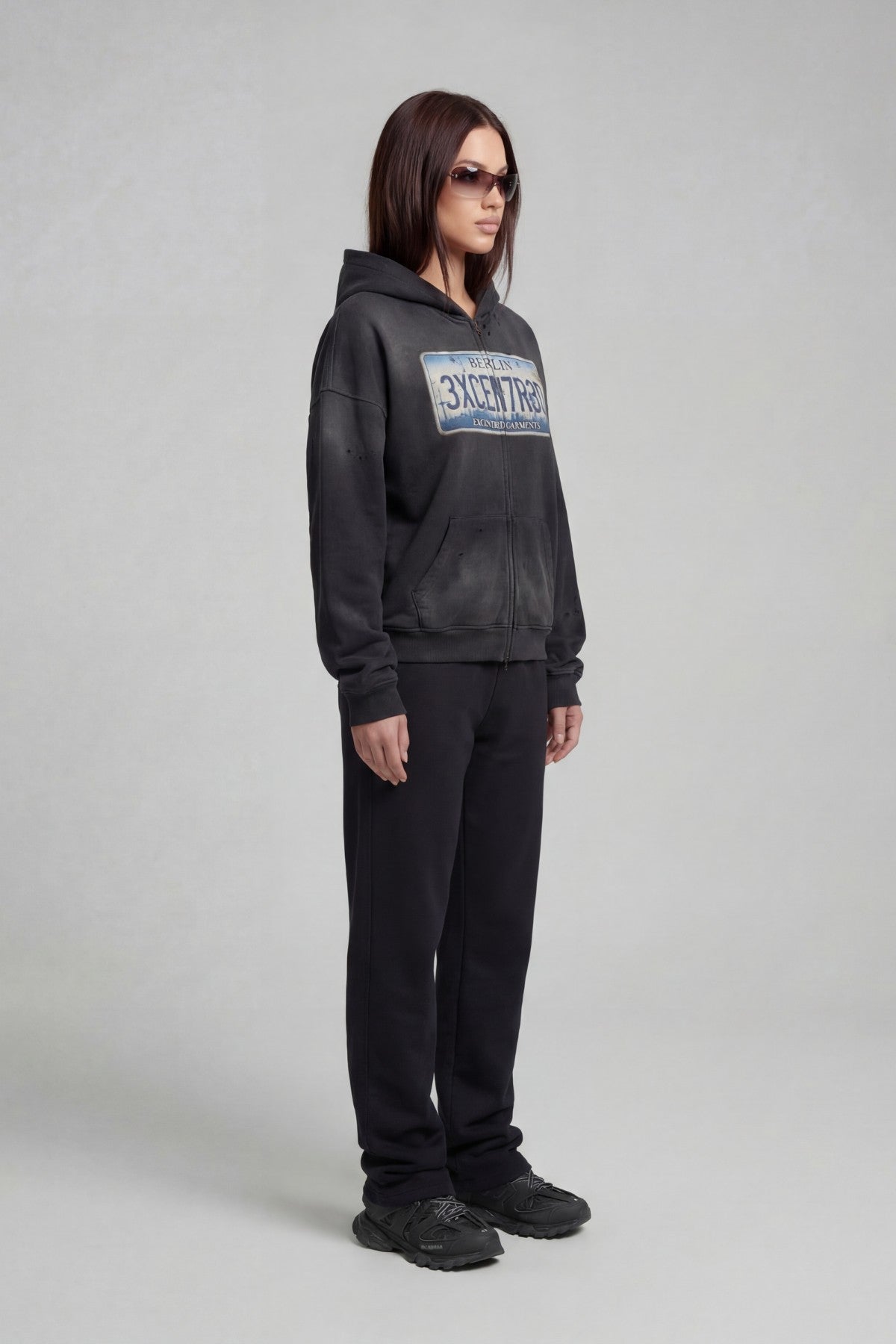 WASHED BERLIN ZIP HOODIE