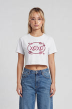 XOXO CROPPED TEE