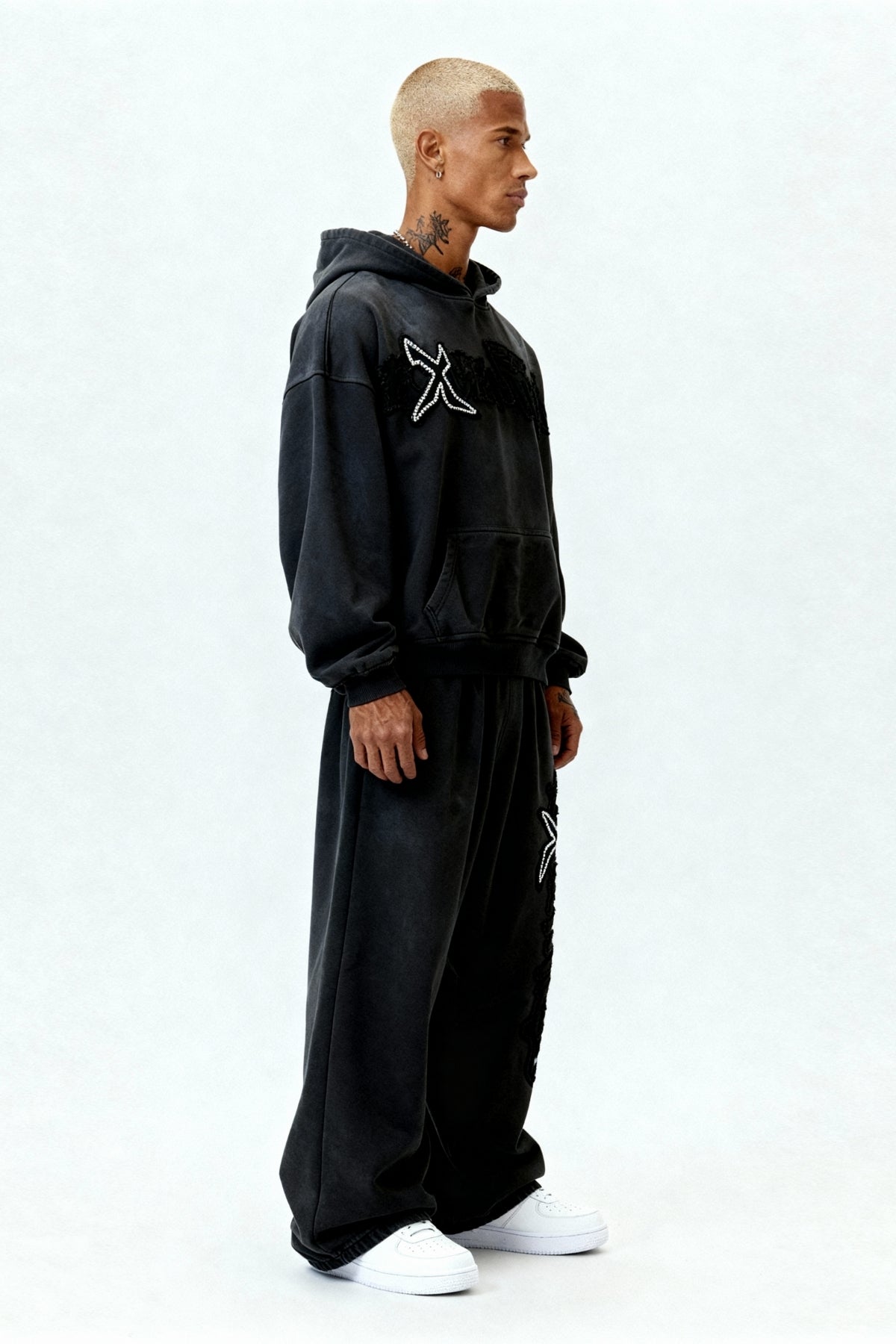 RHINESTONE HOODIE CARBON BLACK