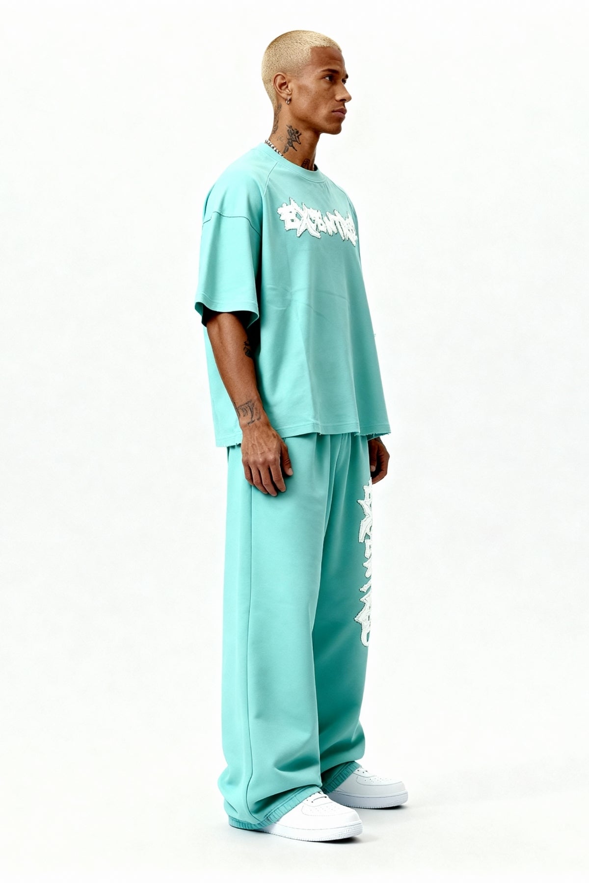 DISTRESSED T-SHIRT SET CRYSTAL TIFFANY