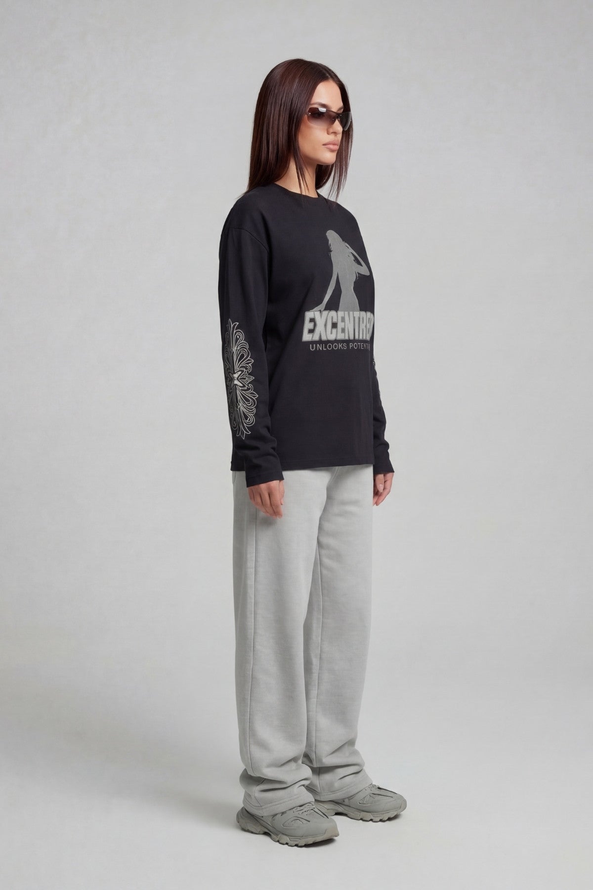 POTENTIAL LONGSLEEVE BLACK