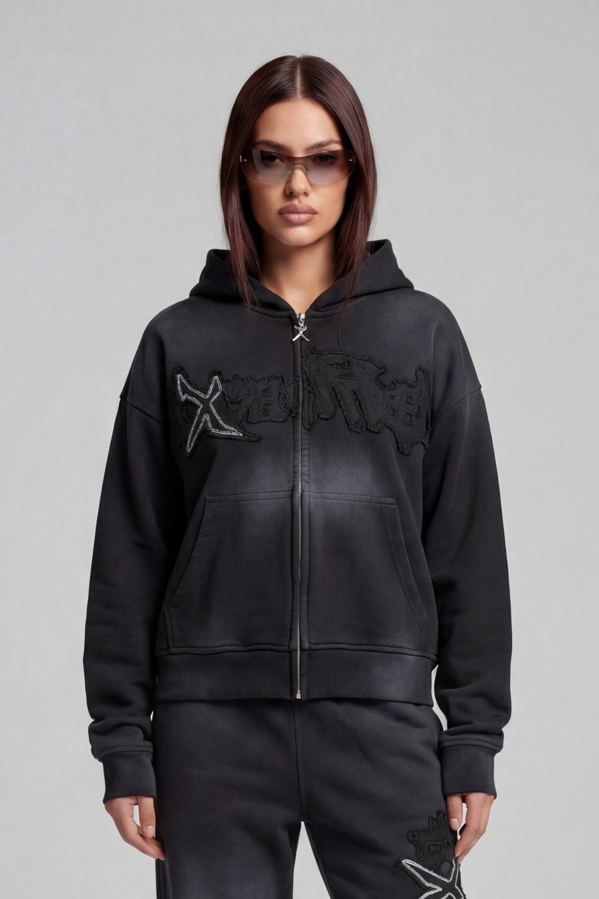 RHINESTONE ZIP HOODIE CARBON BLACK