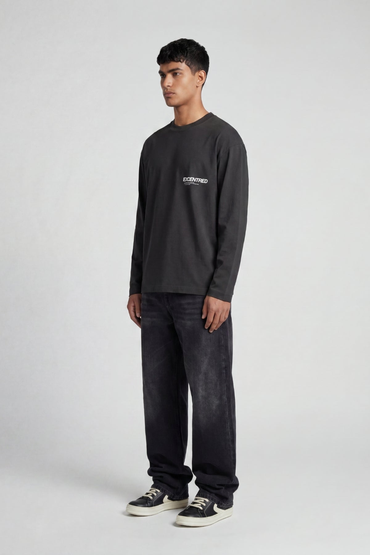 UNIFORM LONGSLEEVE BLACK