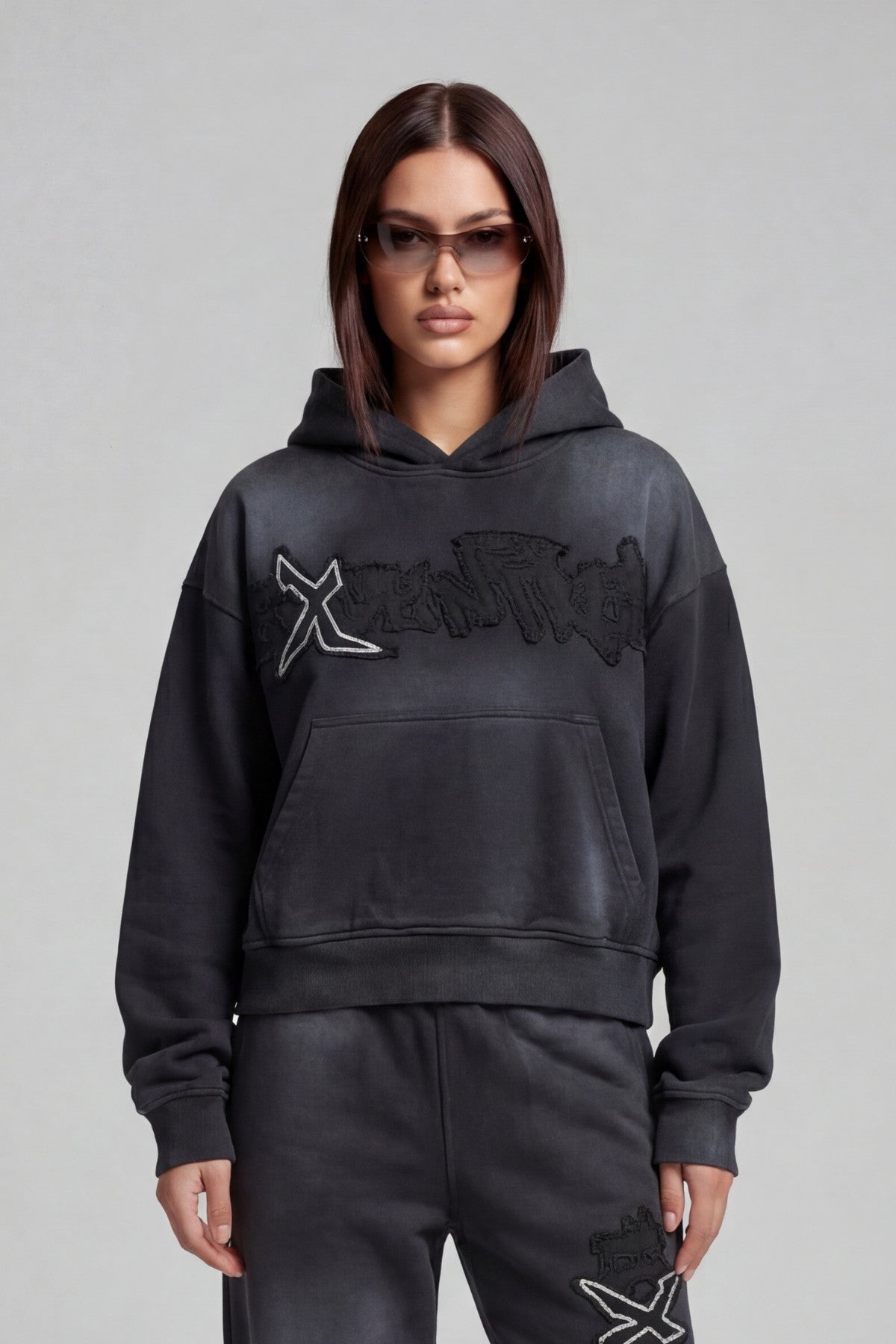 RHINESTONE HOODIE CARBON BLACK