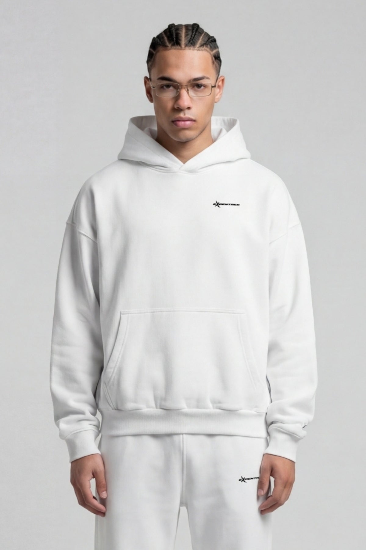 BASIC HOODIE