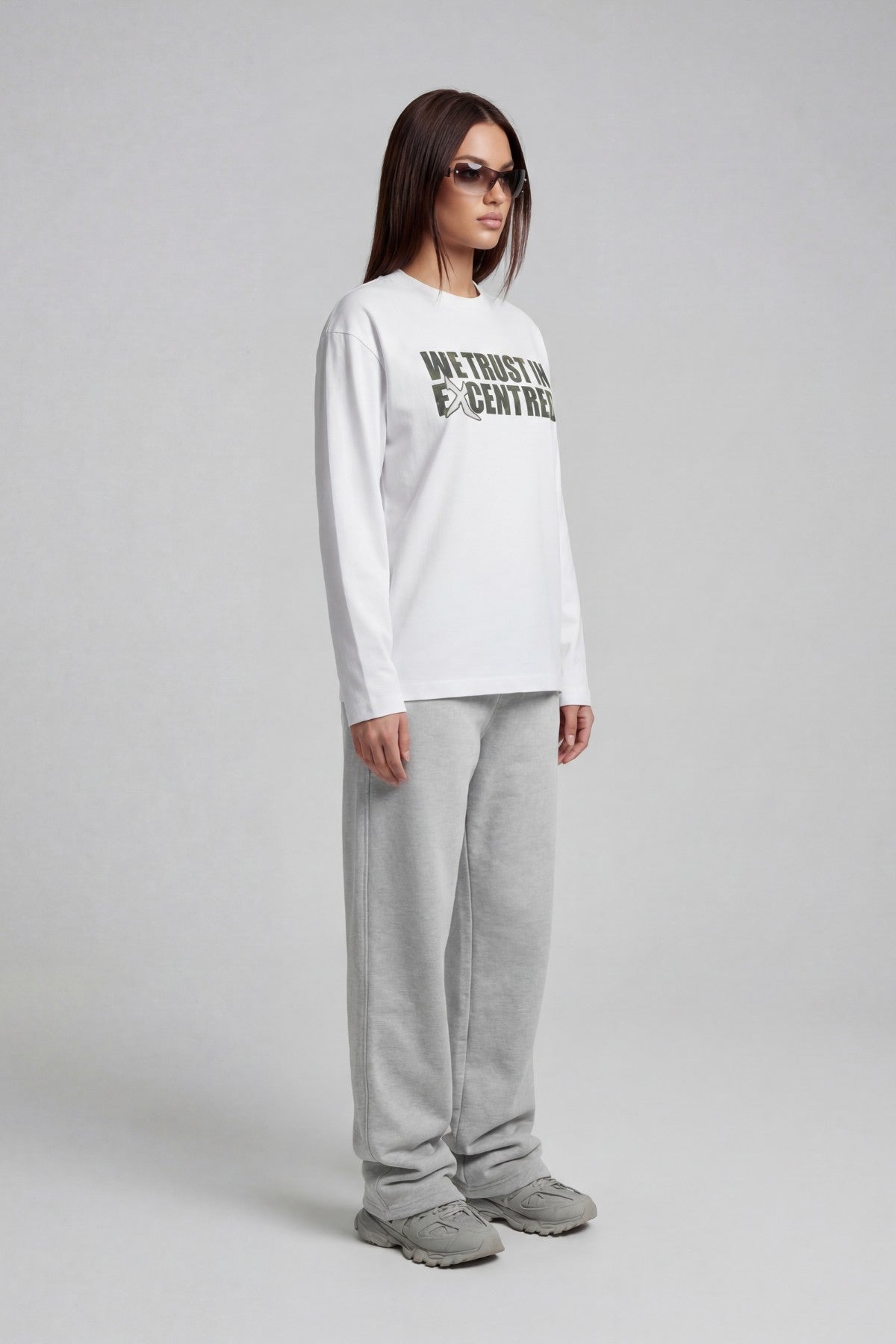 TRUST LONGSLEEVE WHITE