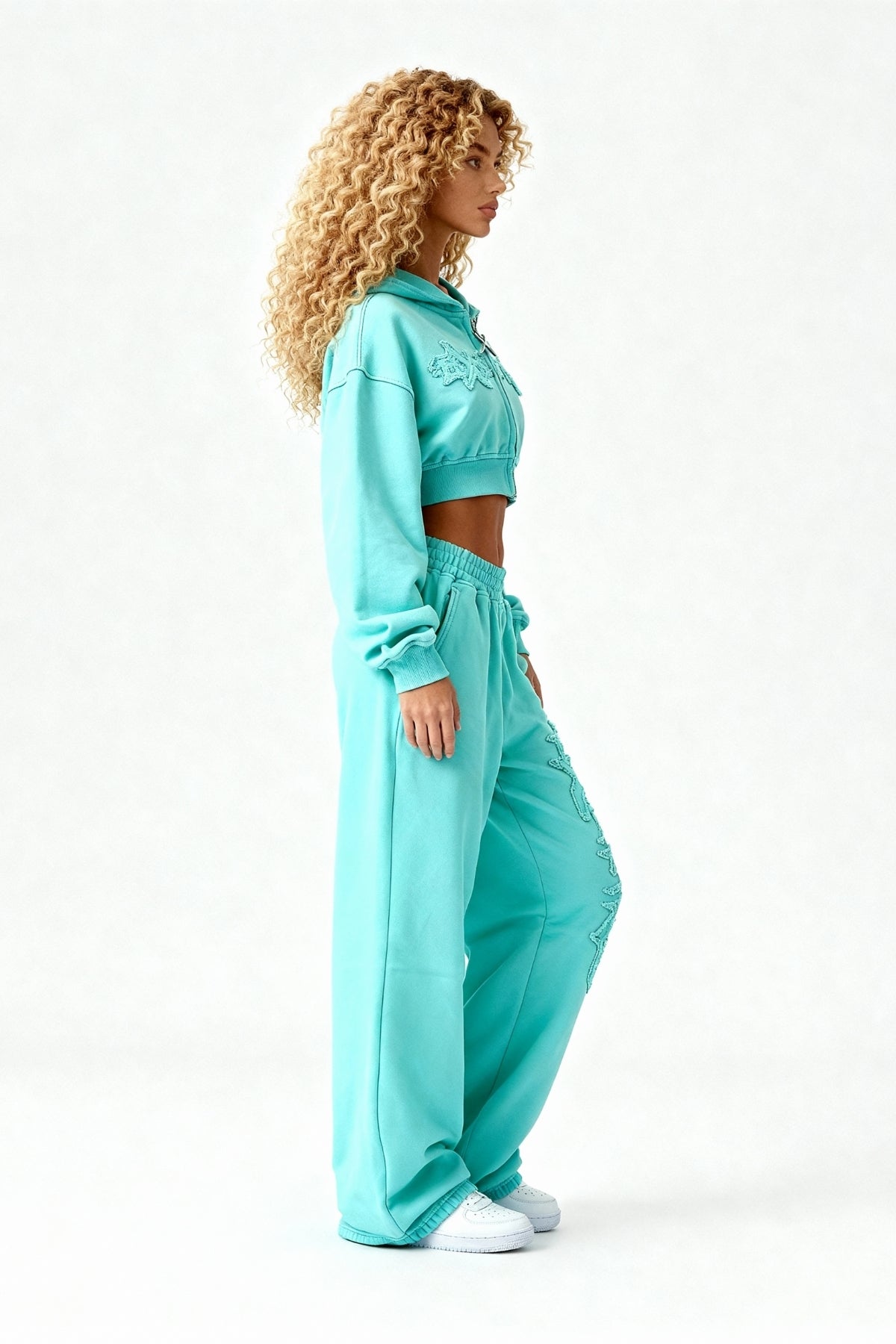 DISTRESSED CROPPED ZIP HOODIE CRYSTAL TIFFANY