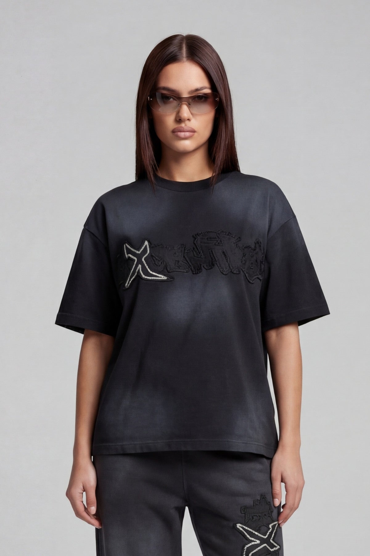 RHINESTONE T-SHIRT CARBON BLACK