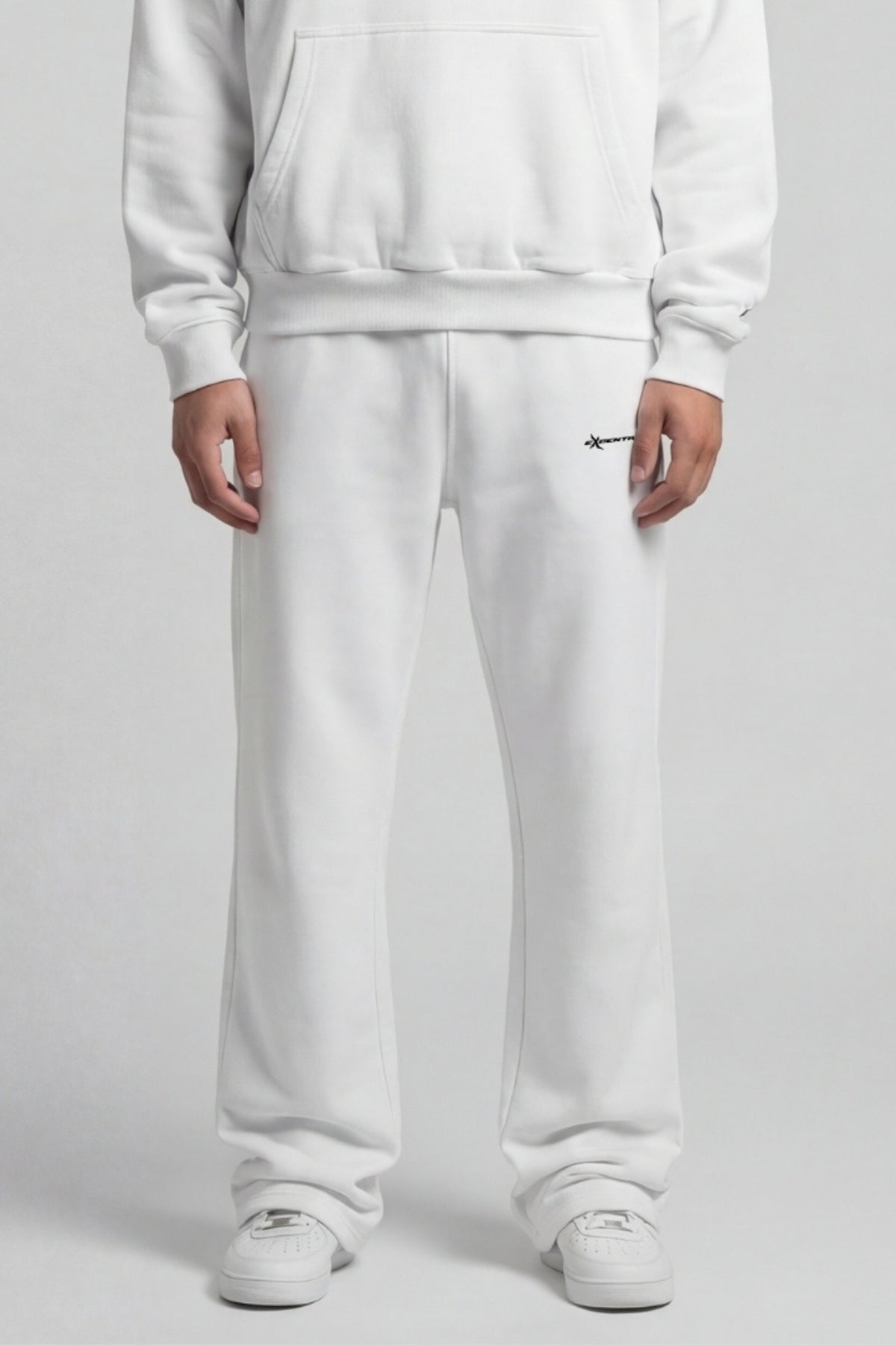 BASIC OPEN LEG JOGGER