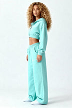 BASIC WMNS SET CRYSTAL TIFFANY – Set aus Cropped Zip Hoodie und WMNS Jogger von EXCENTRED – Produktbild 2