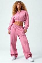 BASIC WMNS SET SAKURA PINK – Set aus Cropped Zip Hoodie und WMNS Jogger von EXCENTRED – Produktbild 2