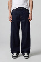 RAW STRAIGHT DENIM
