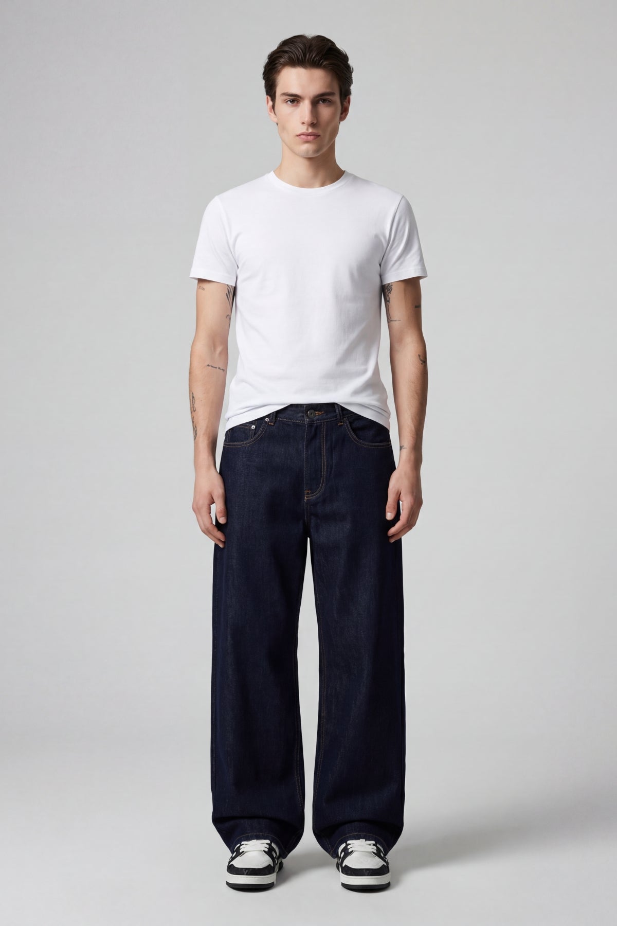 RAW STRAIGHT DENIM