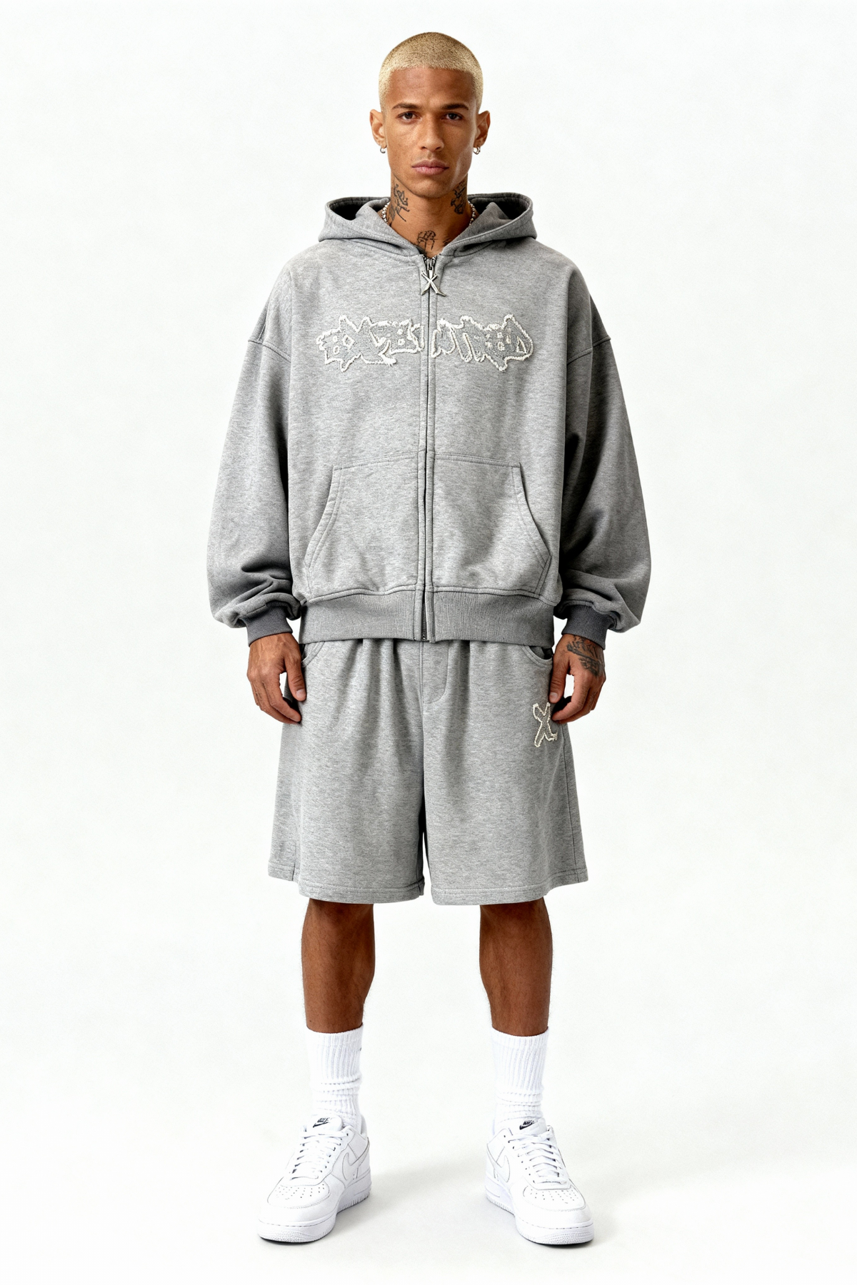 DISTRESSED SHORTS SMOKE GREY