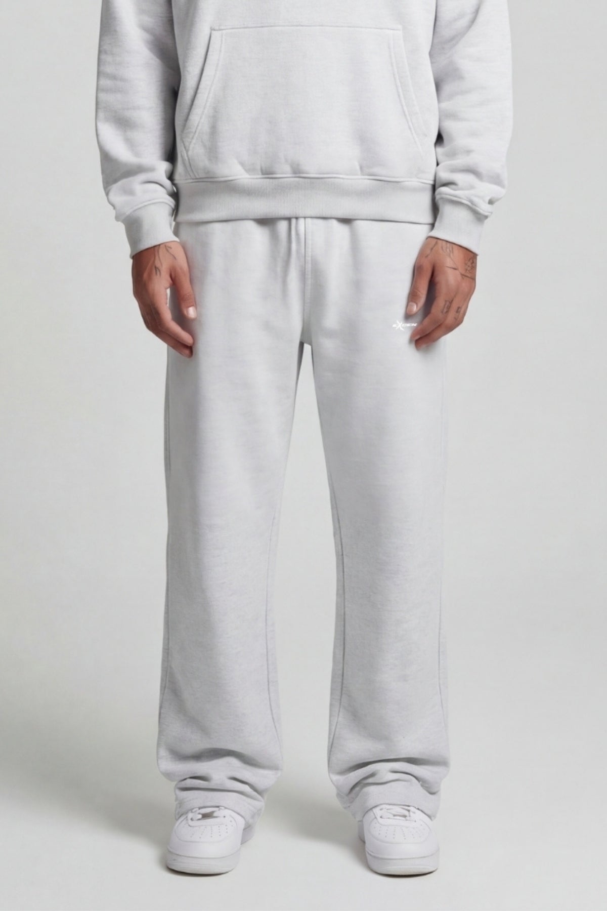 BASIC OPEN LEG JOGGER