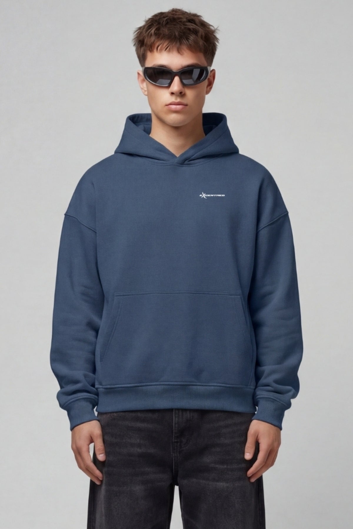 BASIC HOODIE