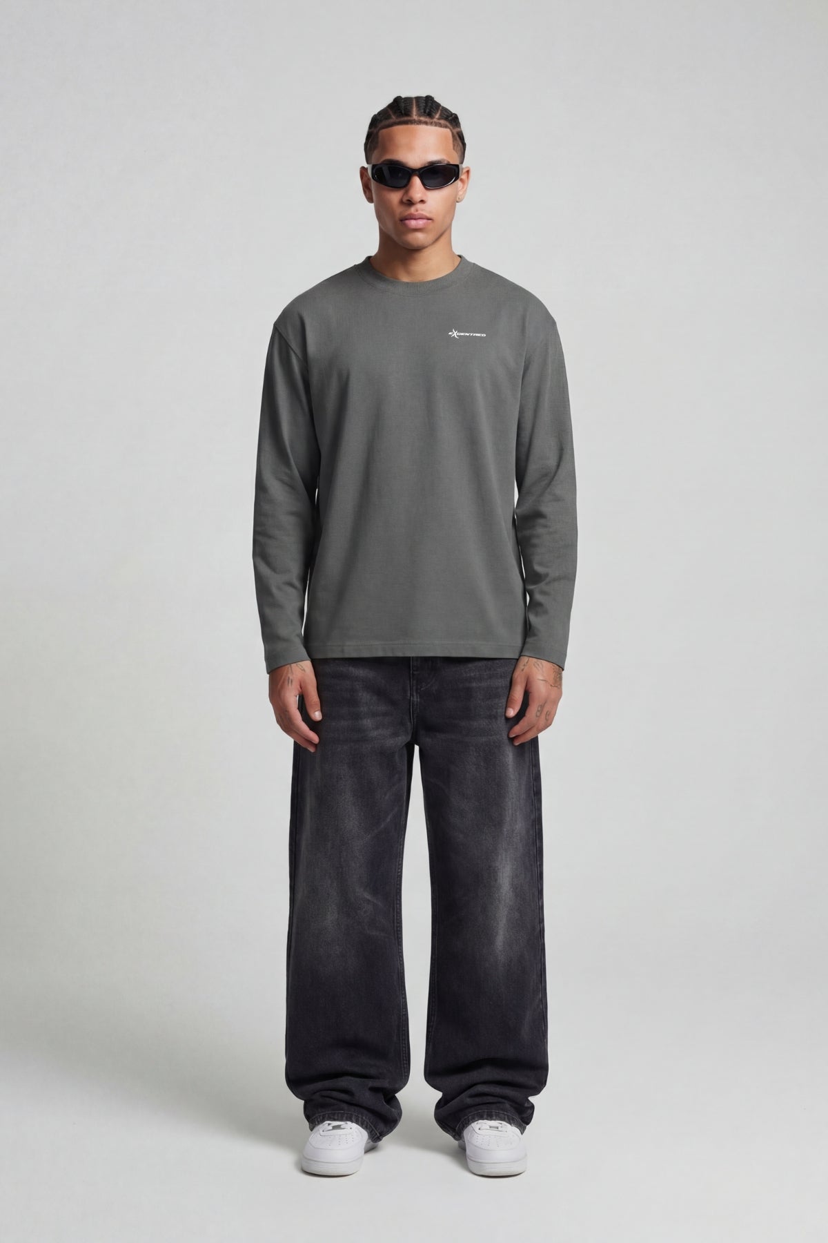 BASIC LONGSLEEVE DARK GREY