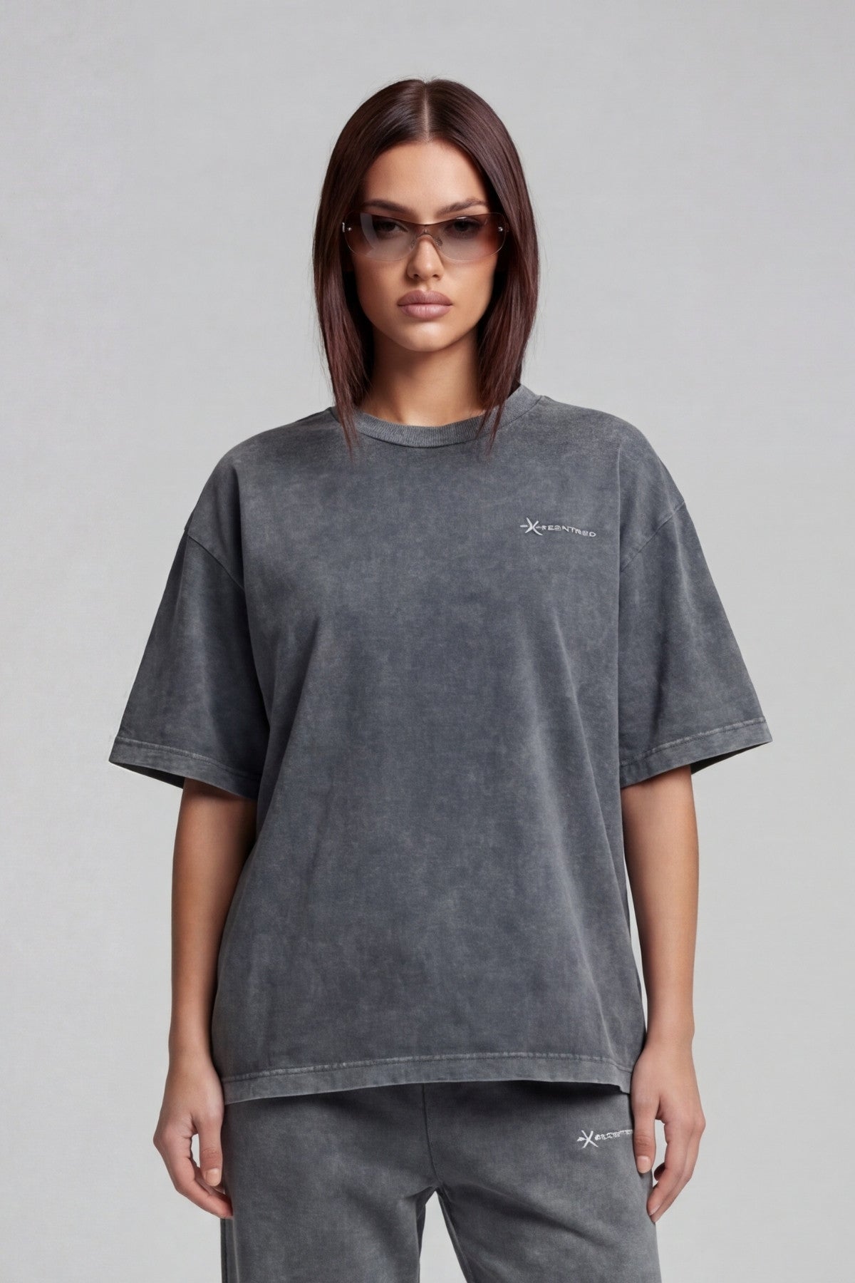 STONE GREY TEE