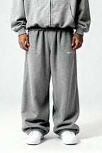 BASIC TRACKSUIT SET SMOKE GREY – Set aus Zip Hoodie und Jogger von EXCENTRED – Produktbild 5