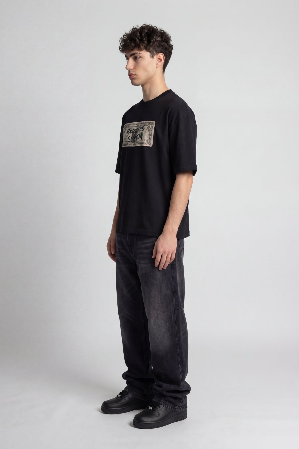 BLACK SYSTEM T-SHIRT