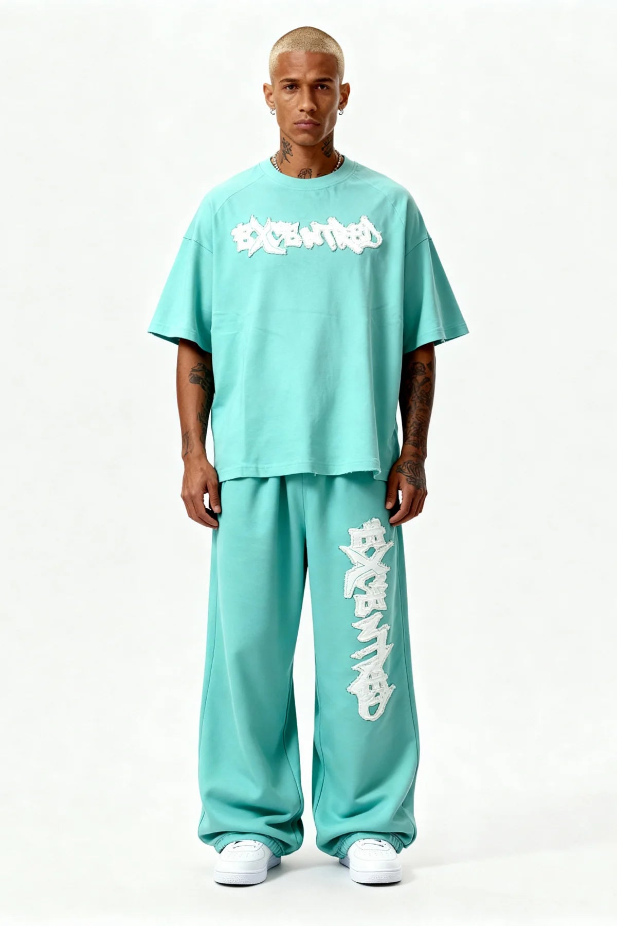DISTRESSED T-SHIRT SET CRYSTAL TIFFANY