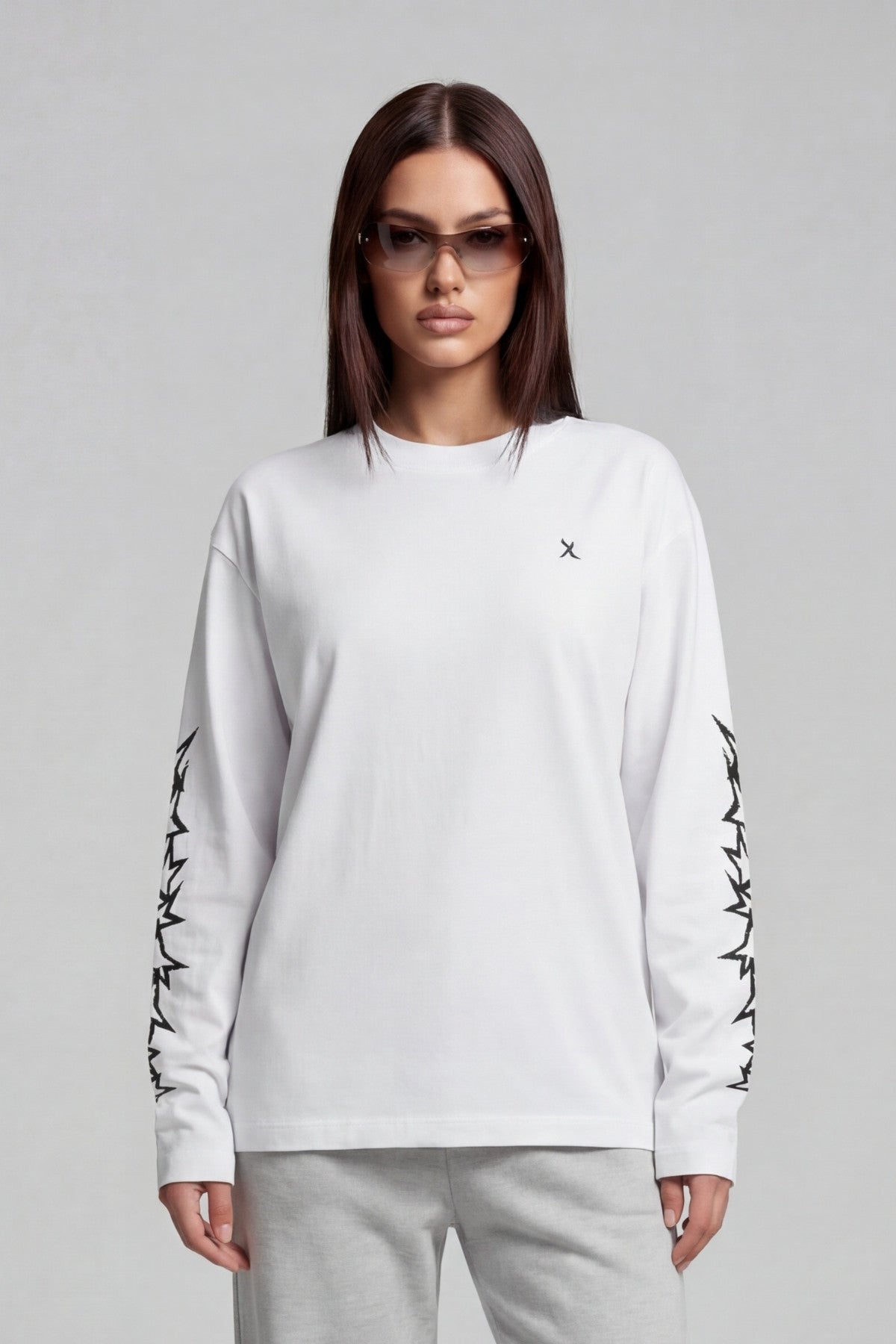 STARBURST LONGSLEEVE WHITE