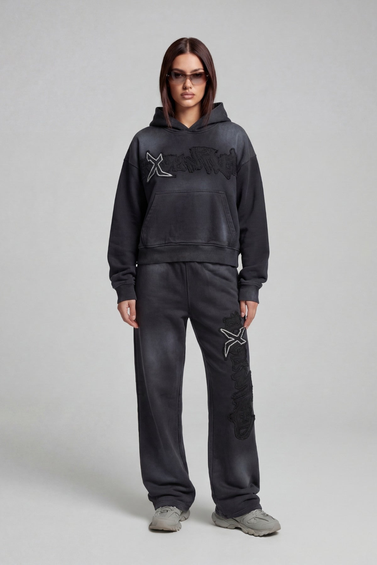 RHINESTONE JOGGER CARBON BLACK