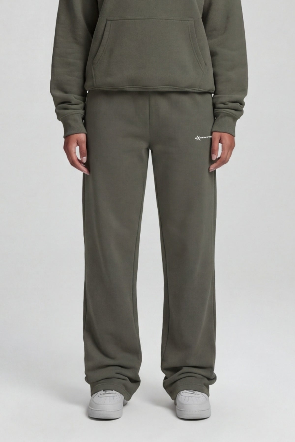 BASIC OPEN LEG JOGGER