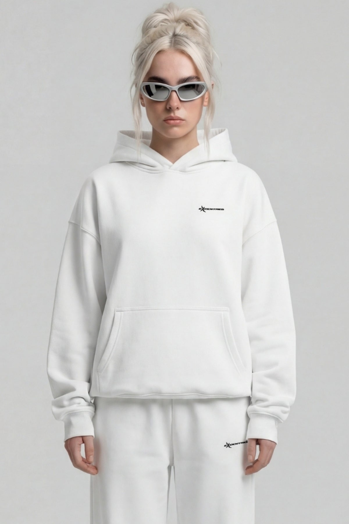 BASIC HOODIE