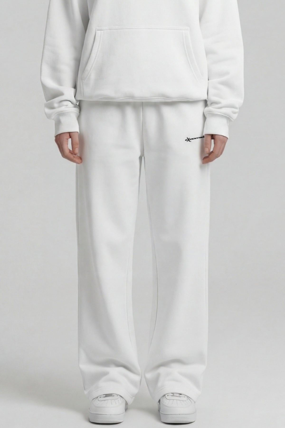 BASIC OPEN LEG JOGGER