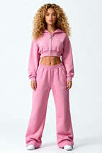 BASIC WMNS SET SAKURA PINK – Set aus Cropped Zip Hoodie und WMNS Jogger von EXCENTRED