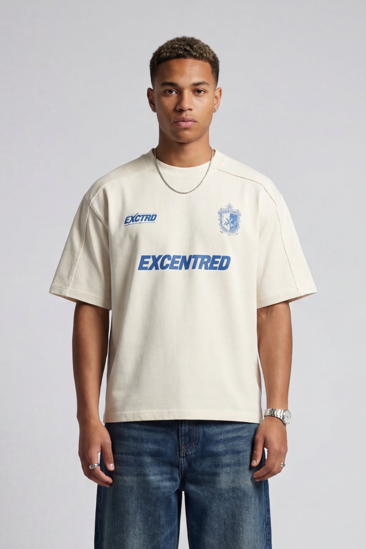 CREAM EMBLEM T-SHIRT