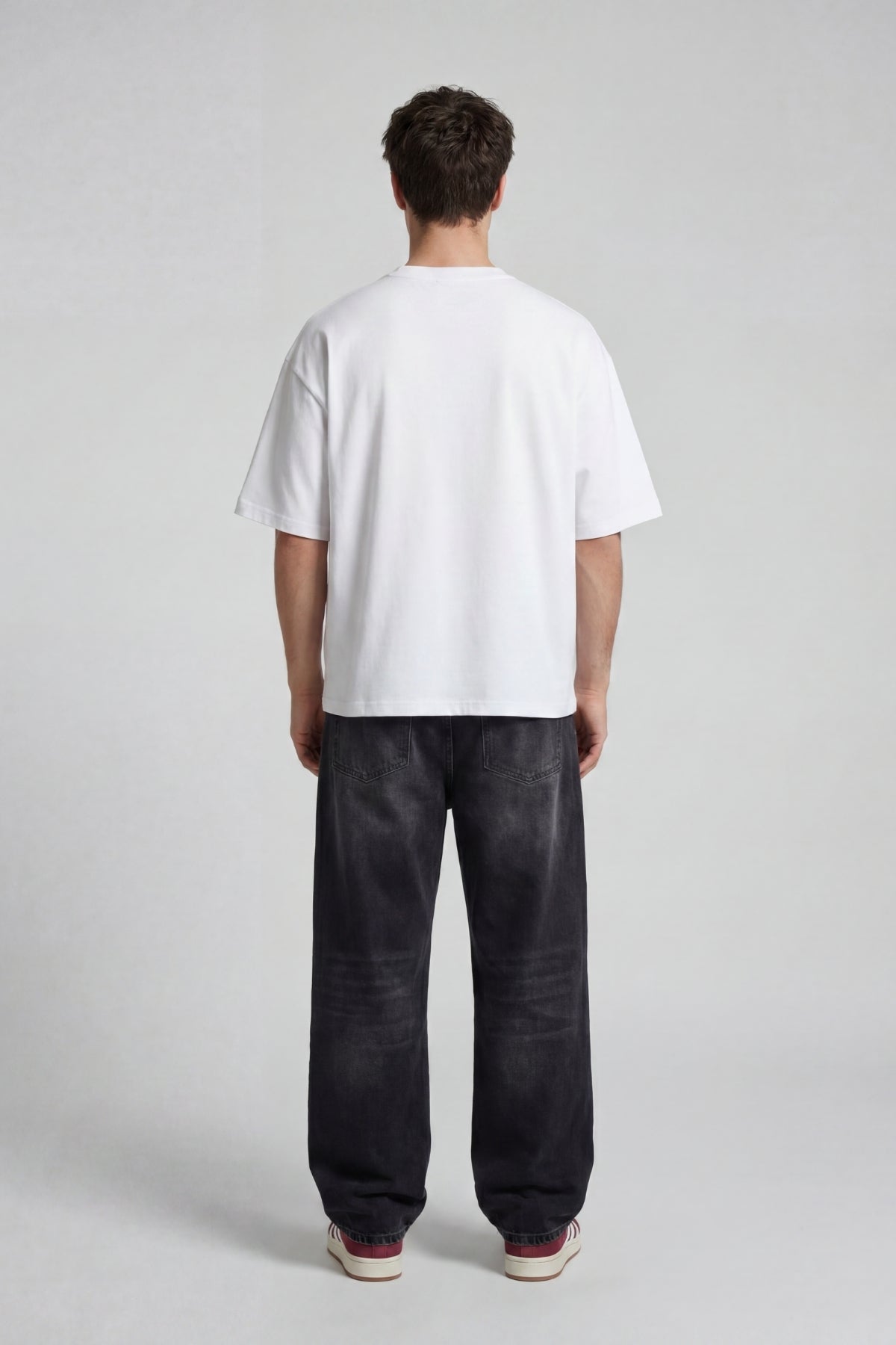 WHITE COLLEGE T-SHIRT