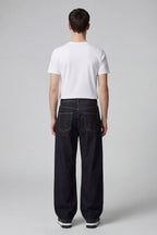 RAW STRAIGHT DENIM