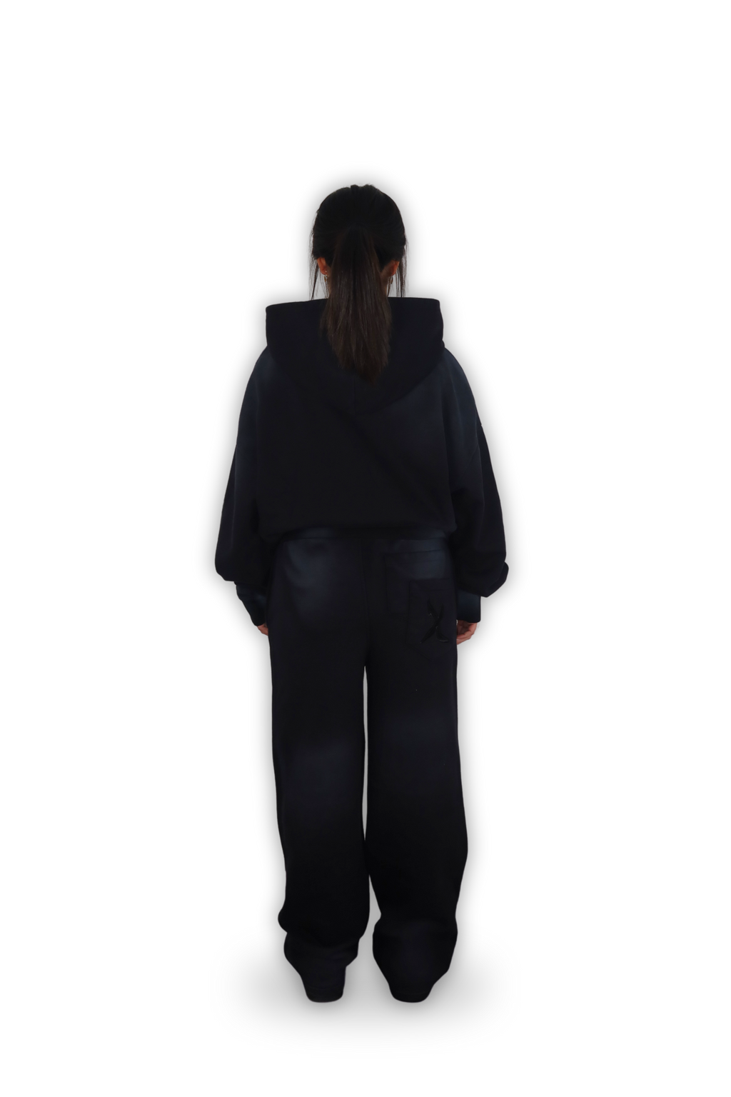 BLACK ZIP HOODIE