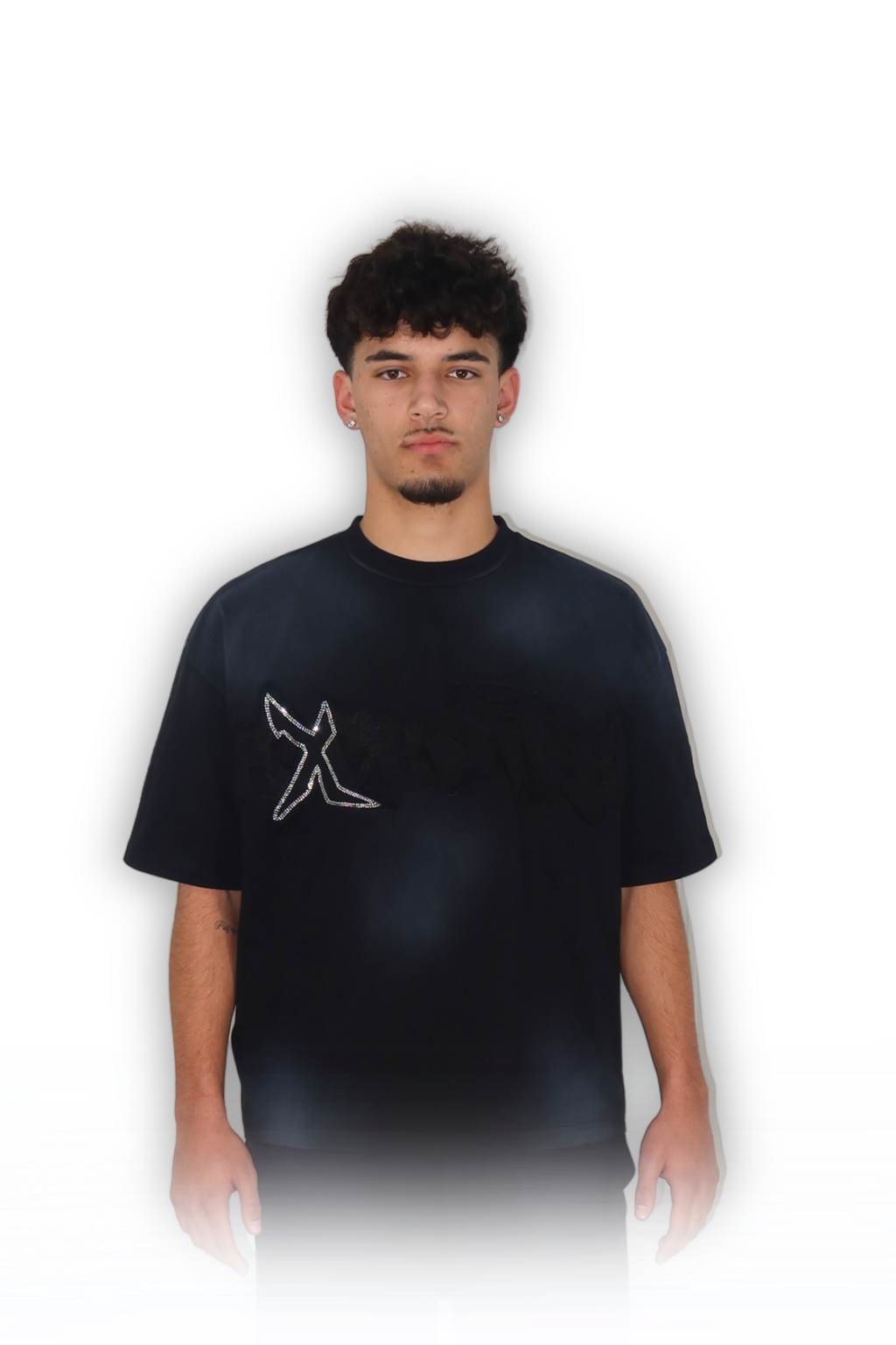 BLACK T-SHIRT