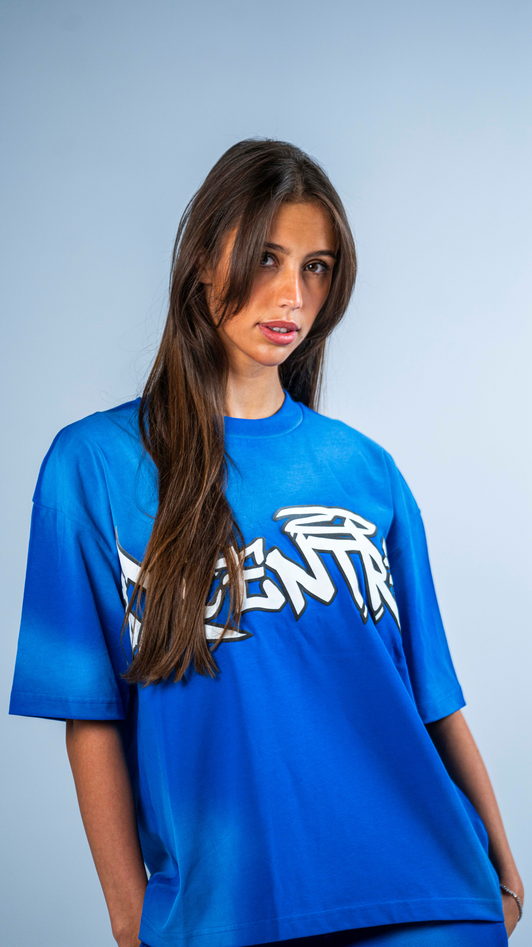 BLUE GRAFFITI TEE