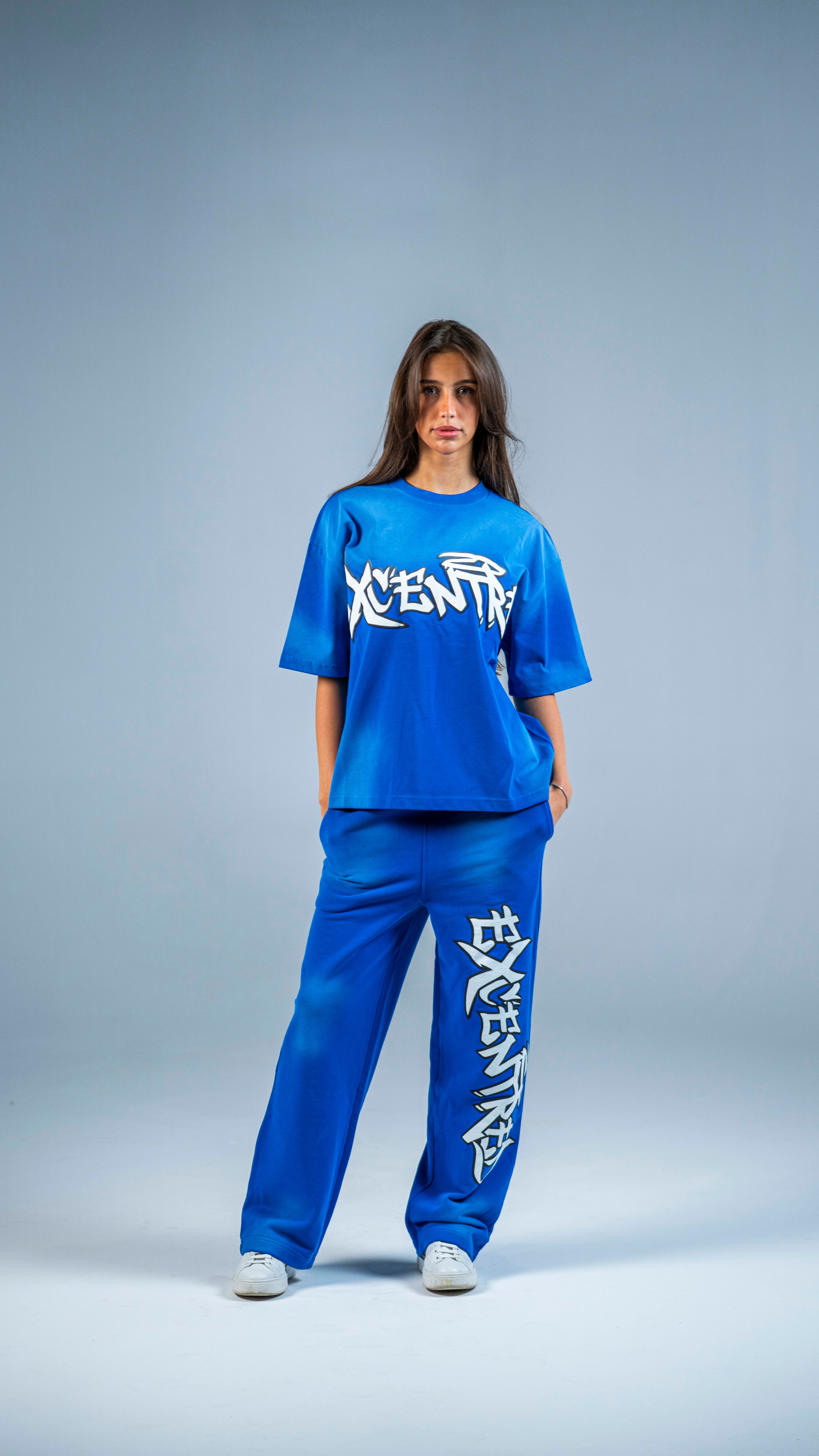 BLUE GRAFFITI TEE