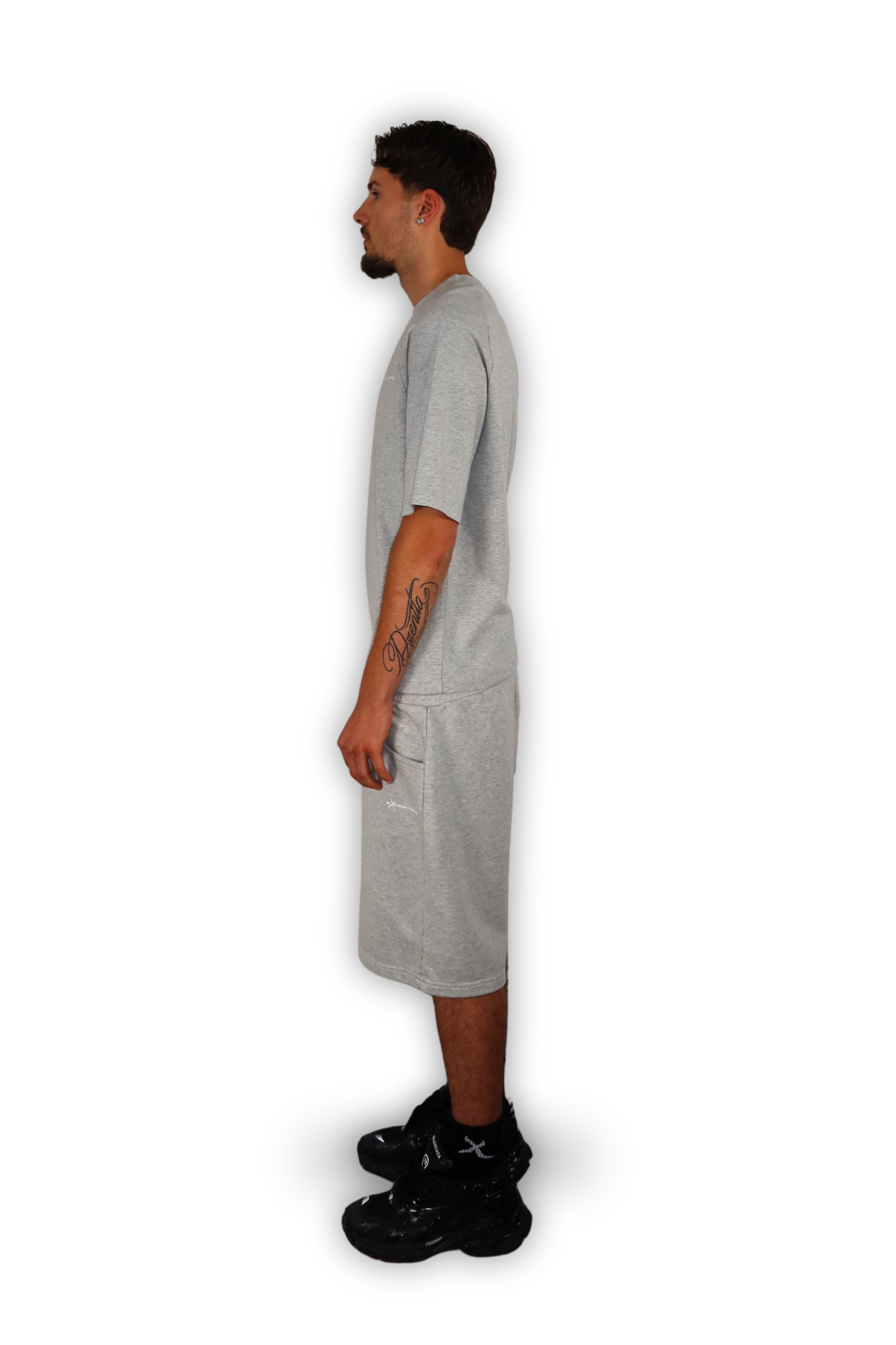 SHORTS GREY