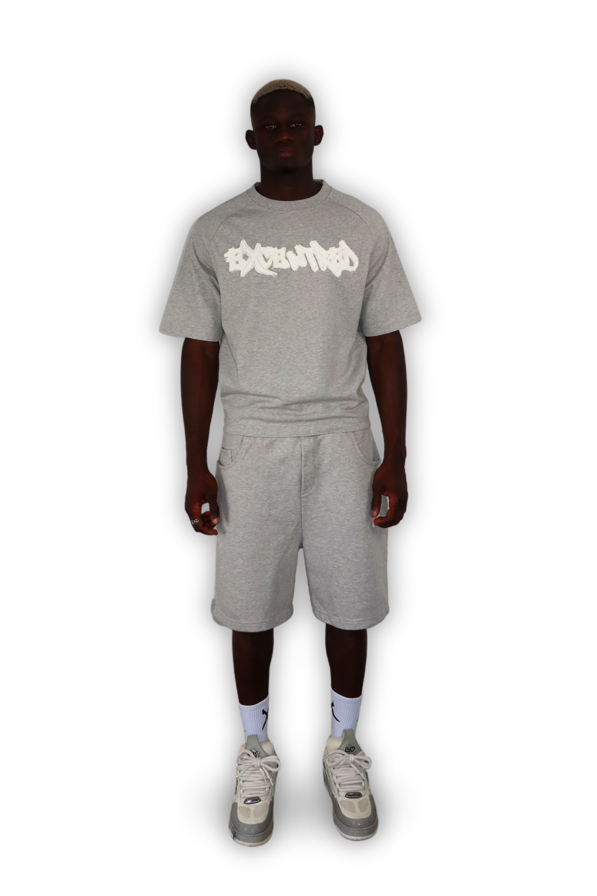 DISTRESSED SHORTS GREY