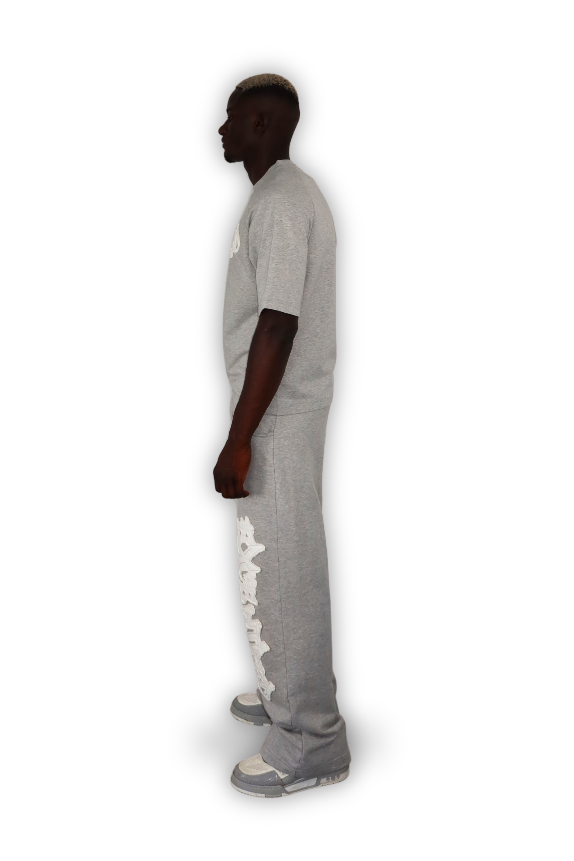 DISTRESSED JOGGER SMOKE GREY