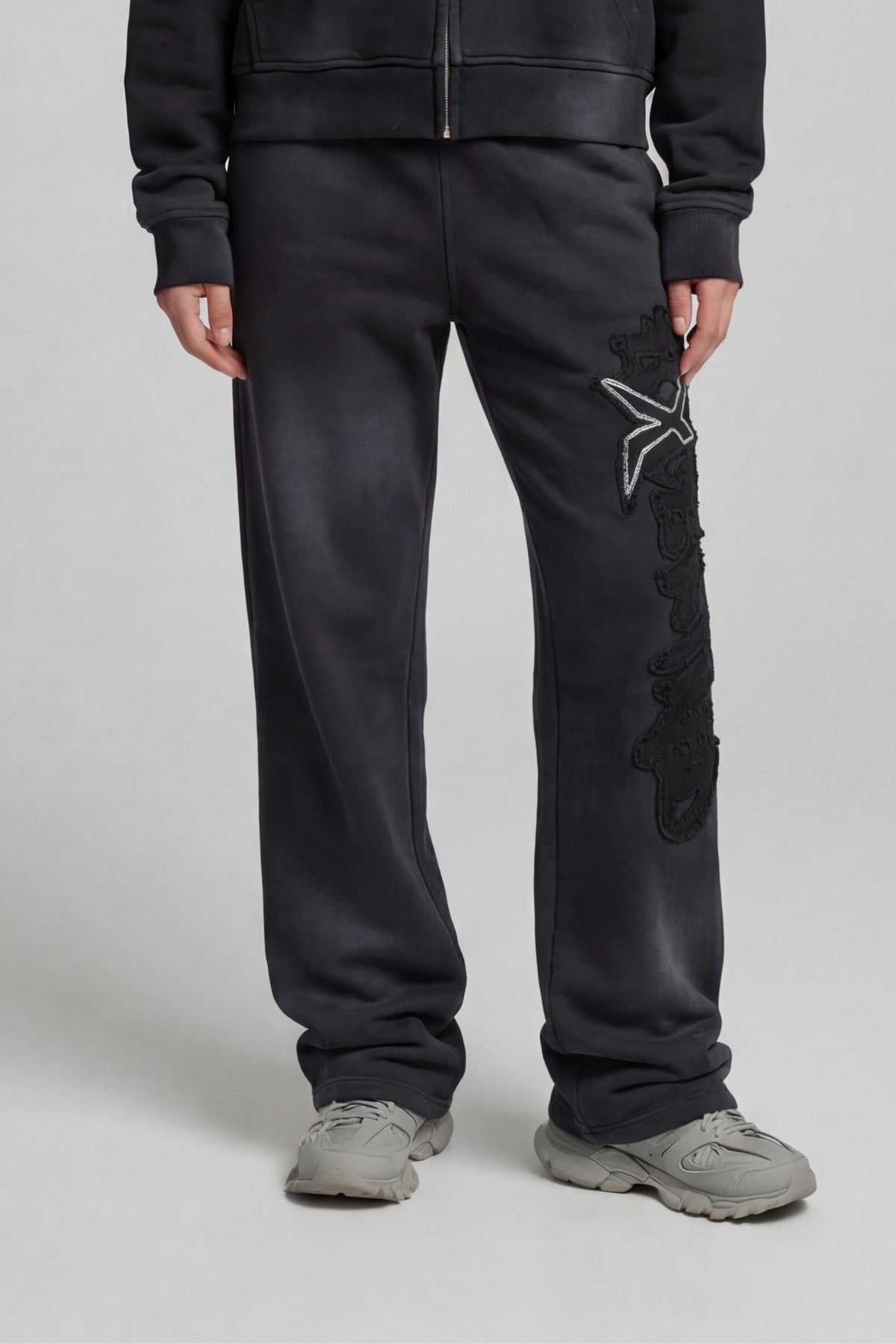 RHINESTONE JOGGER CARBON BLACK