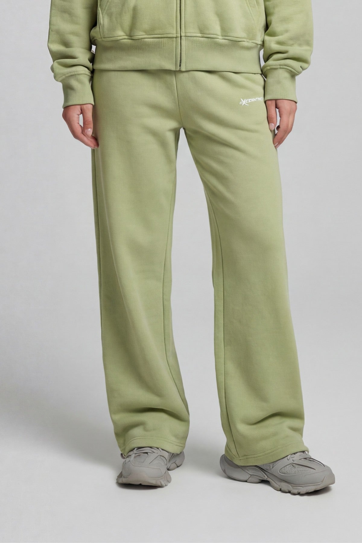 JOGGER MATCHA GREEN