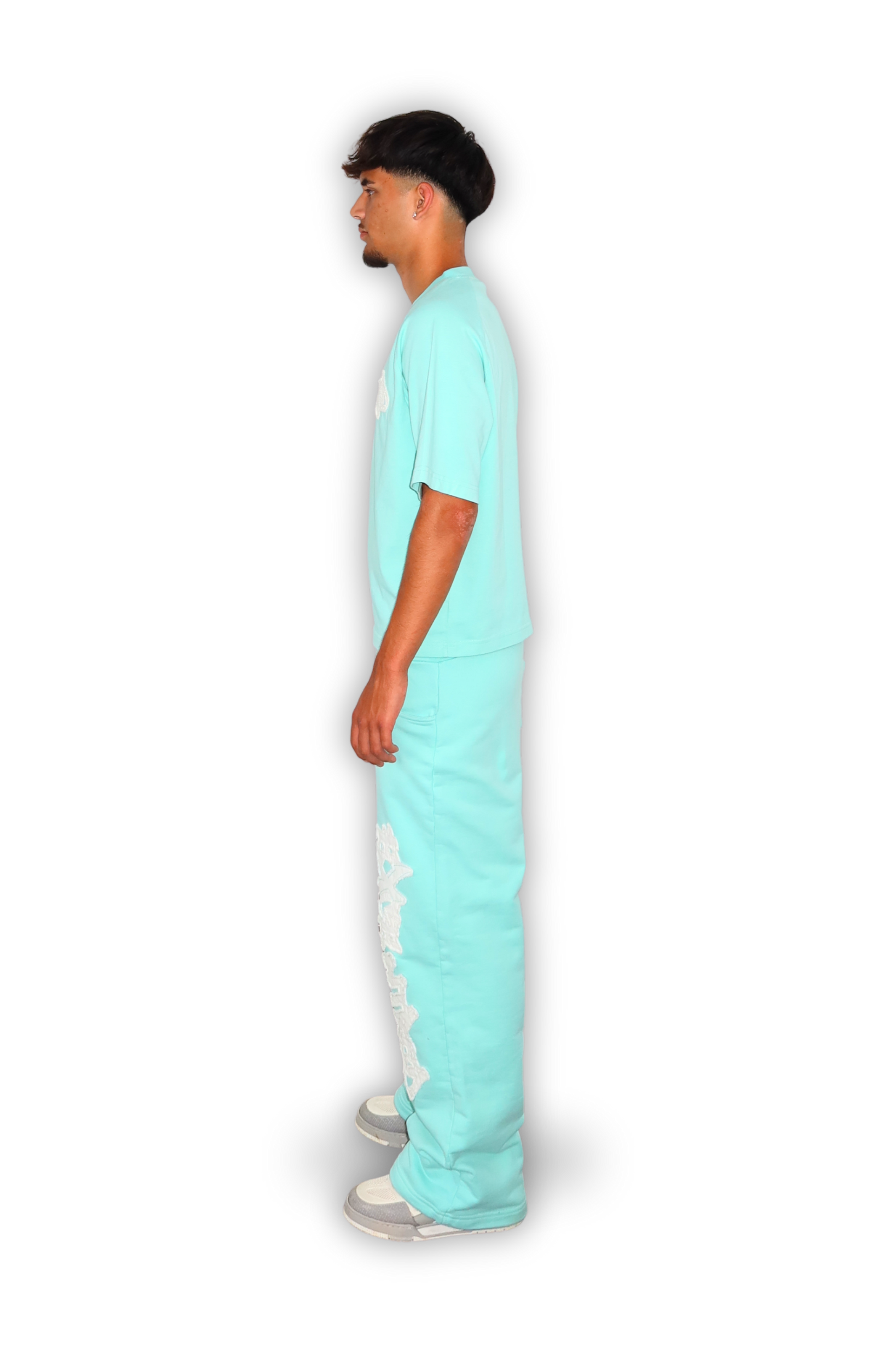DISTRESSED JOGGER TIFFANY